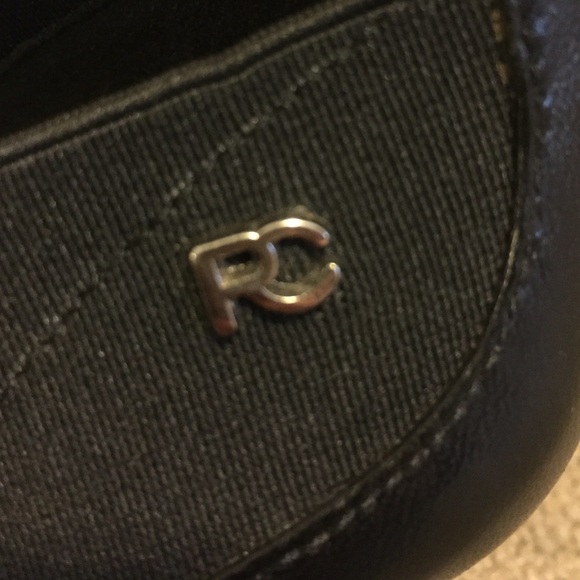 Mid length Heels - Picture 2 of 3