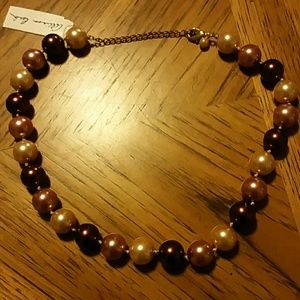 Beautiful beaded neaklace