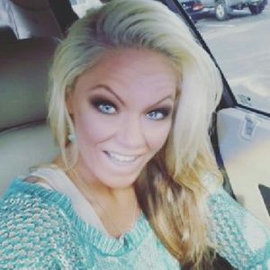 Meet your Posher, Melisa