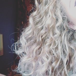 Meet your Posher, Violette