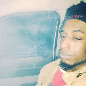 Meet your Posher, Dee