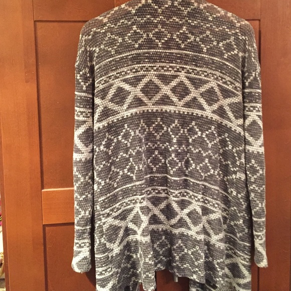 Lightweight Cardigan - Picture 4 of 4