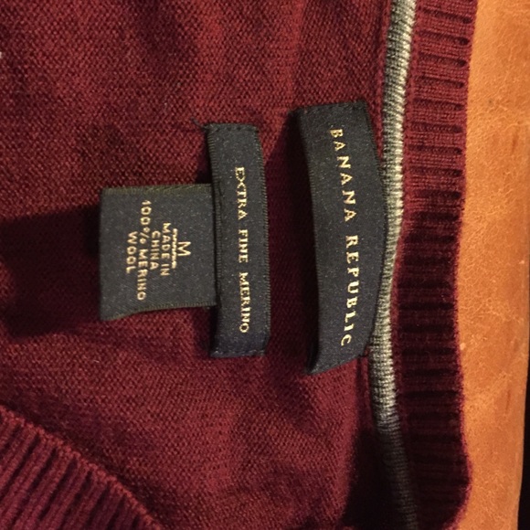 Banana Republic, sweater - Picture 2 of 2
