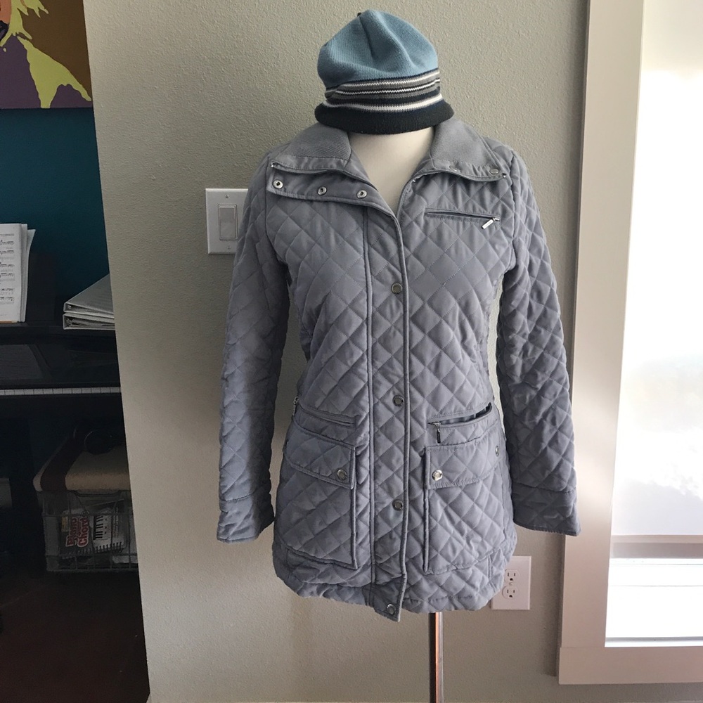 Calvin Klein quilted light coat