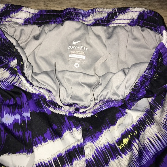SOLD‼️NWOT/NIKE (Bundle Nike Running Shorts DRIFIT - Picture 2 of 4