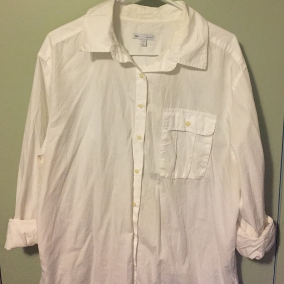 Gap-- boyfriend fit white dress shirt