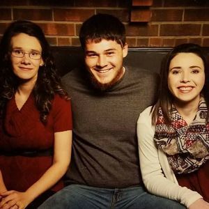 Meet your Posher, Cynthia