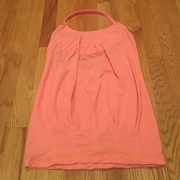 Lululemon Flow and Go tank