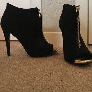 Open toed stiletto booties