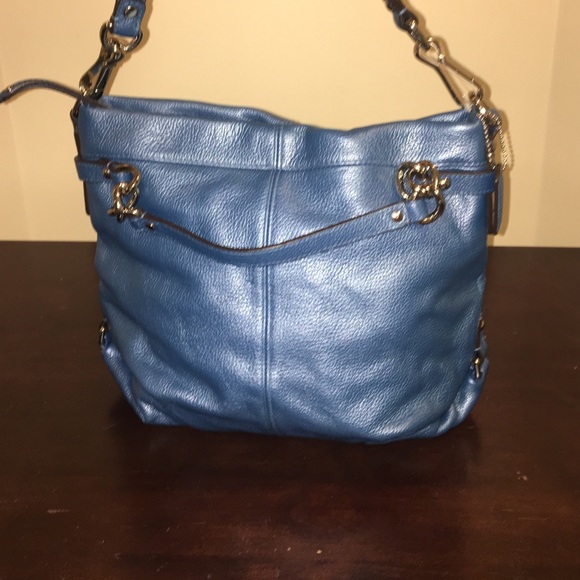 ✨SOLD* Authentic coach leather blue purse