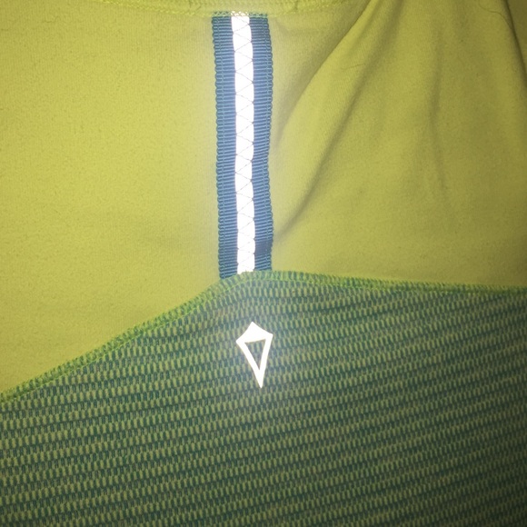 Blue Green Thin Ivivva Jacket - Picture 3 of 3
