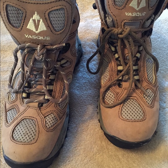 Vasque Breeze women's hiking boots - 9W