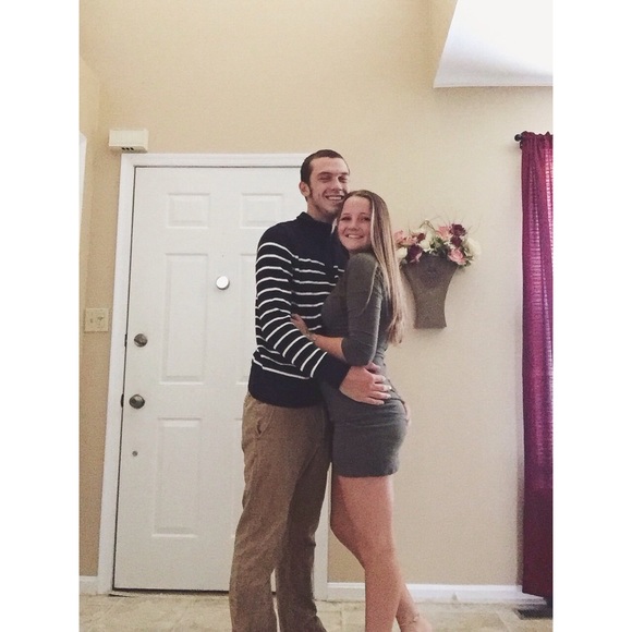 express tight t shirt dress - Picture 3 of 3