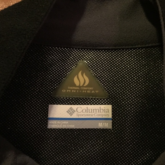 Columbia Titanium, quarter zip - Picture 2 of 2