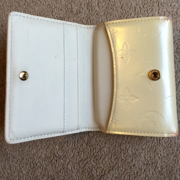 Authentic Louis Vuitton Wallet - Picture 3 of 4