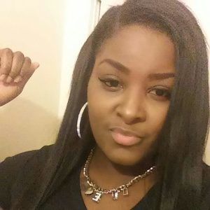 Meet your Posher, Charletta