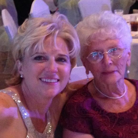 Meet your Posher, Annie