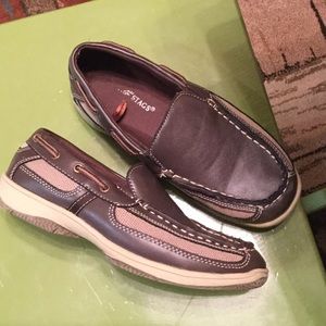 Boys Deer Stag loafers, size 2, great condition!