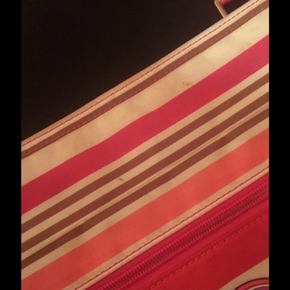 ❌MUST GO❌ Orange and Pink striped Coach crossbody - Picture 4 of 4