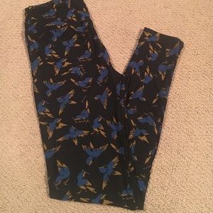 Brand new Lularoe OS leggings. Unicorn alert!  🦄