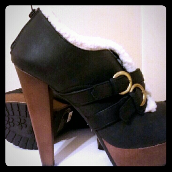 Bootie - Picture 1 of 4