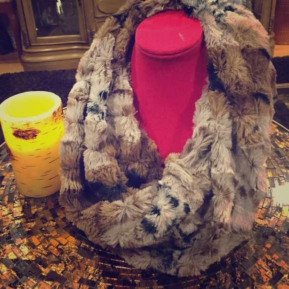 unknown  Accessories - Infinity scarf special