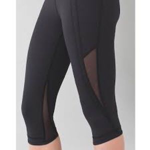 Lululemon Drop it Like Its Hot Crops