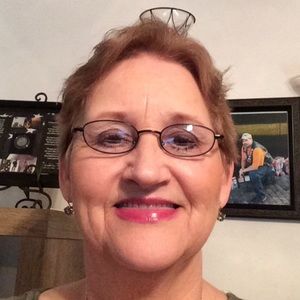 Meet your Posher, Elizabeth p