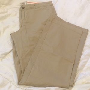 NWOT Old Navy Favorite Khakis