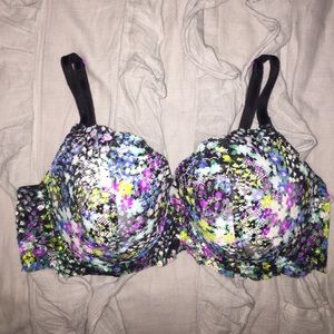 🚫🚫SOLD Victoria's Secret lace bra