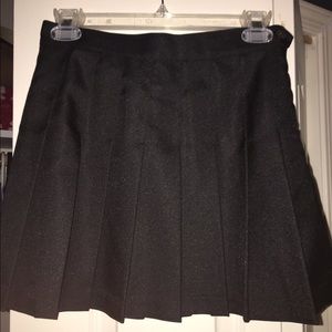 black skirt