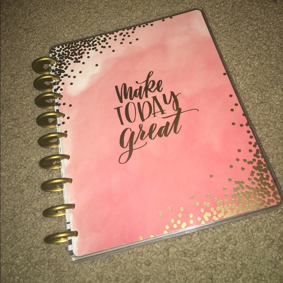 Undated Happy Planner