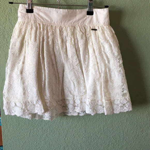 Hollister skirt