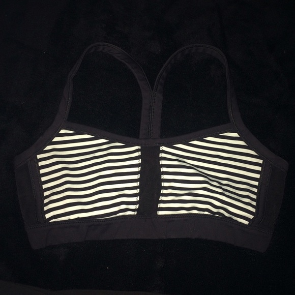 Lulu Lemon Sportsbra