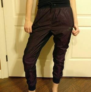 Nike windbreaker joggers