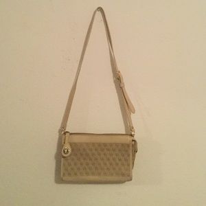Dooney and Bourke purse