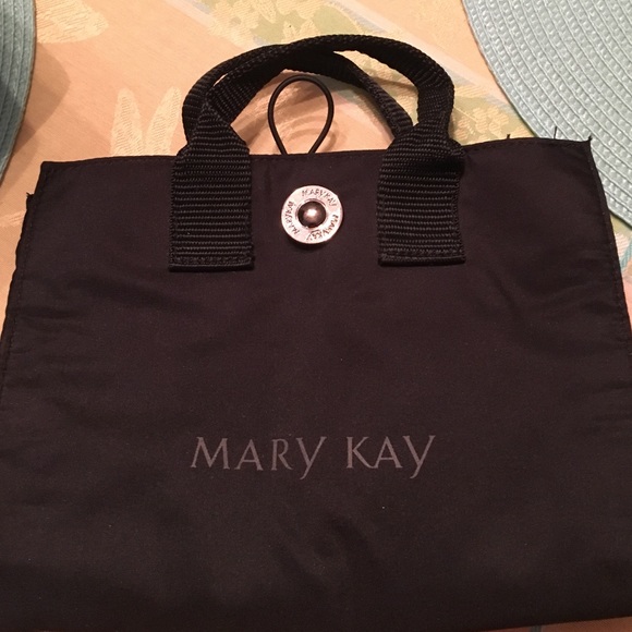 Mary Kay Accessories - Make up and brush bag
