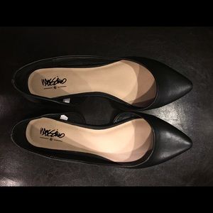 Brand new dress flats
