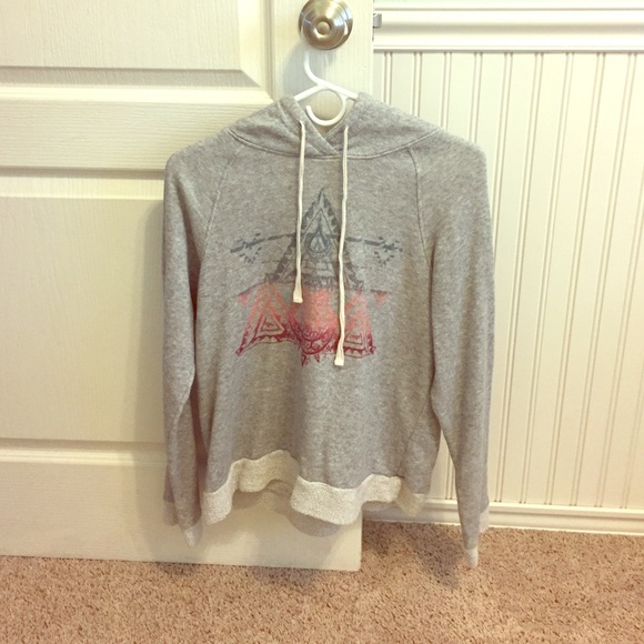 Tilly's sweater