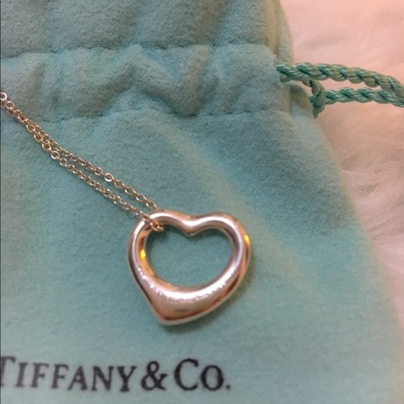 Tiffany &Co. Open heart silver necklace 🥂 - Picture 2 of 3