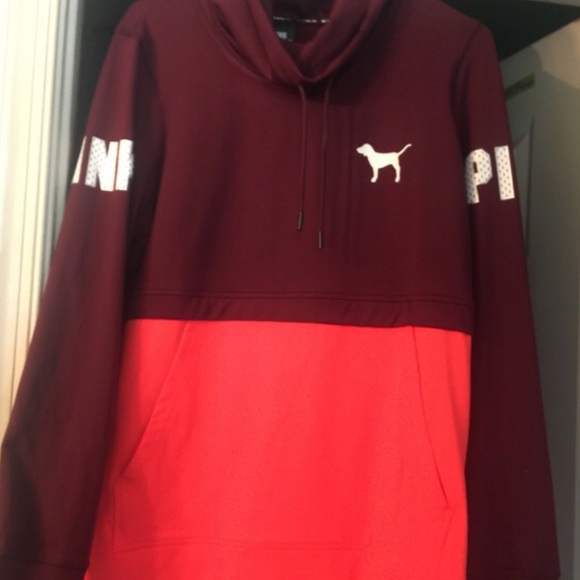PINK crowl neck sweater