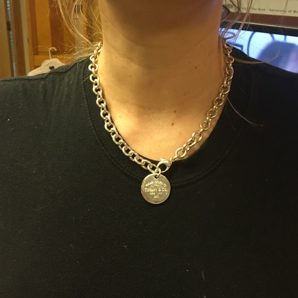 ✨SOLD* Tiffany & Co Pendent Dog Tag Necklace