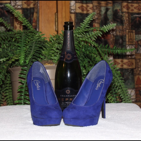 💫 Midnight Blue heels 💫 - Picture 2 of 3