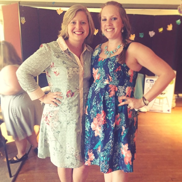 Meet your Posher, Stephanie - Picture 4 of 4