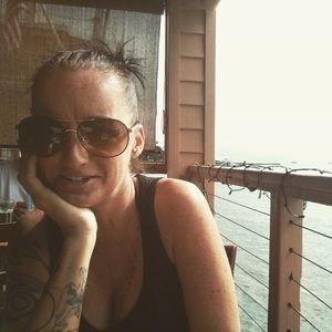 Meet your Posher, Sonya