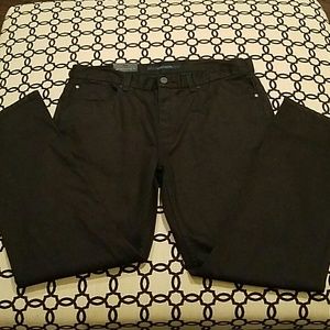 FINAL SALE! NEW Perry Ellis black jeans!