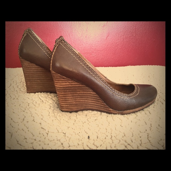 Calvin Klein wedge shoes. 5-1/2. Brown leather