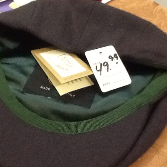 '🚫SALE🚫DORIA'  Boys wool Hat/Cap. - Picture 4 of 4