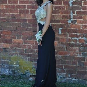 BLACK AND GOLD PROM DRESS