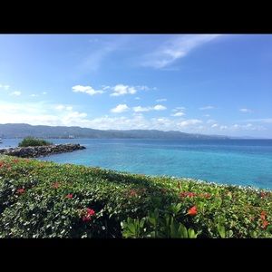 ON VACAY JUL 14 - AUG 13